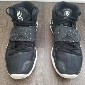 Nike Kyrie 6 Basketball Shoes